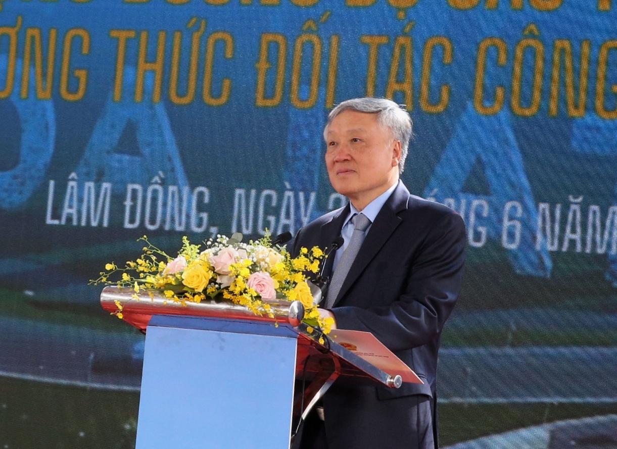 Chỉ sau 7 ngày trúng thầu, Liên danh T&T Group – Futa Group – Phương Thành khởi công dự án cao tốc 17.000 tỷ đồng giúp đi từ TP. HCM đến Đà Lạt chỉ 3 tiếng 4 Chỉ sau 7 ngày trúng thầu, Liên danh T&T Group – Futa Group – Phương Thành khởi công dự án cao tốc 17.000 tỷ đồng giúp đi từ TP. HCM đến Đà Lạt chỉ 3 tiếng