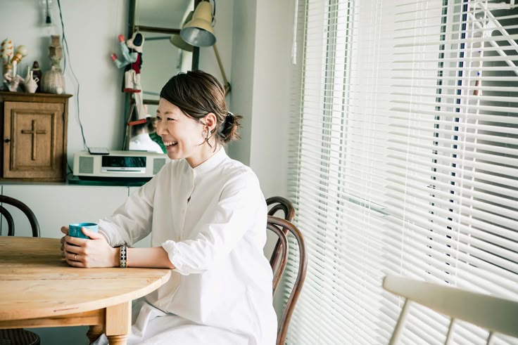 Chuyển nhà dạy tôi bài học tối giản: 80% đồ đạc thực ra chỉ khiến cuộc sống thêm nặng nề- Ảnh 1.