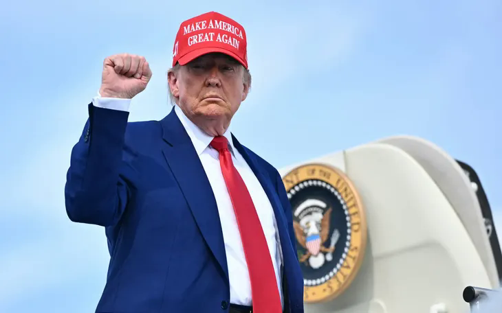 Siêu dự luật thuế của Tổng thống Mỹ qua cửa ải đầu tiên tại Thượng viện - Ảnh 1.