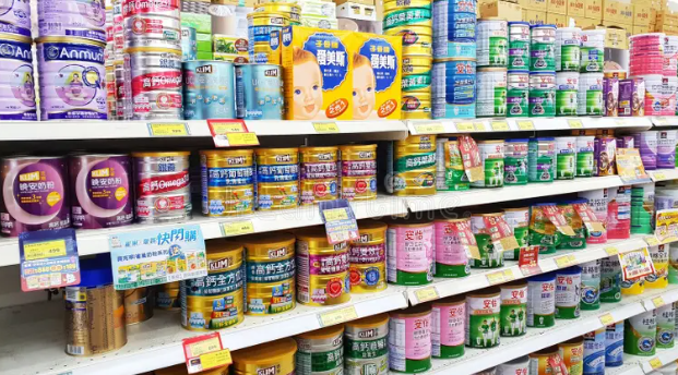 Việt Nam đang nhập khẩu sữa nhiều nhất từ quốc gia nào?- Ảnh 1.