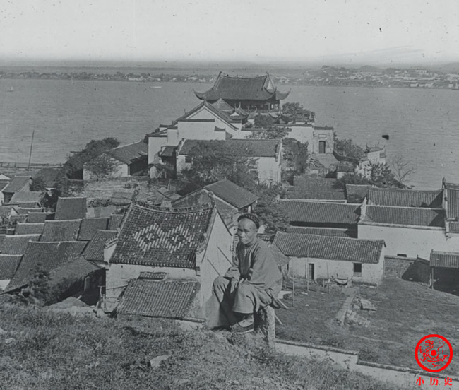 Bộ ảnh cũ thời nhà Thanh: Từ buổi tiệc của công chúa tới những khung cảnh nhìn mà nao lòng- Ảnh 1.