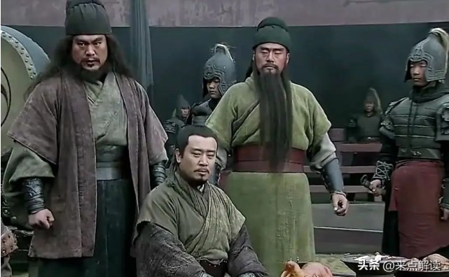 Trương Phi say rượu không thể chiến đấu, Lữ Bố biết vẫn bỏ qua cơ hội: Hãy xem ai chống lưng cho ông ta?- Ảnh 5. Trương Phi say rượu không thể chiến đấu, Lữ Bố biết vẫn bỏ qua cơ hội: Hãy xem ai chống lưng cho ông ta?- Ảnh 5.