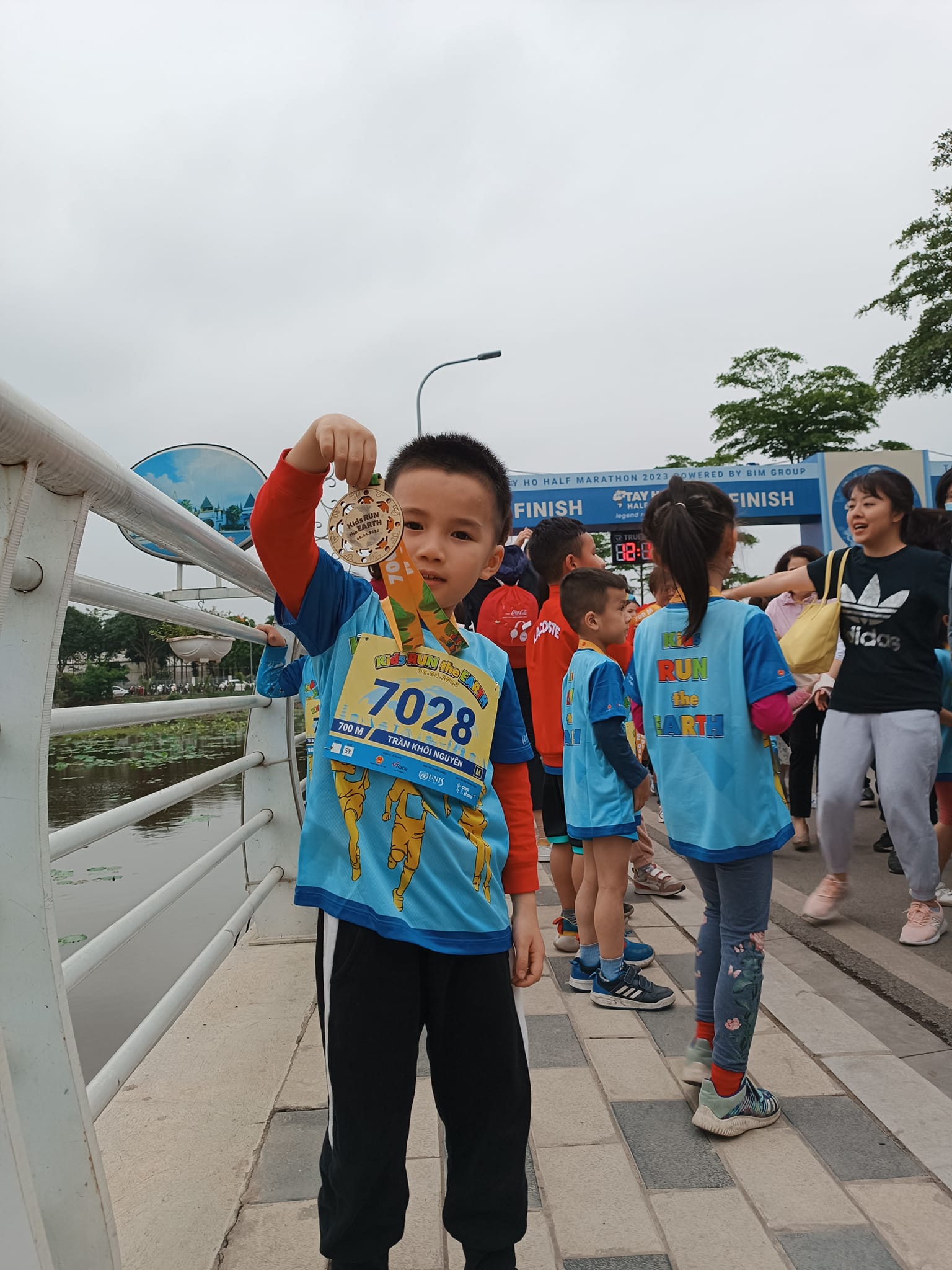 Bà mẹ Hà Nội hốt hoảng với thứ con được cho: Đồ chơi nguy hiểm đội lốt đáng yêu, phụ huynh tuyệt đối đừng mua!- Ảnh 6.