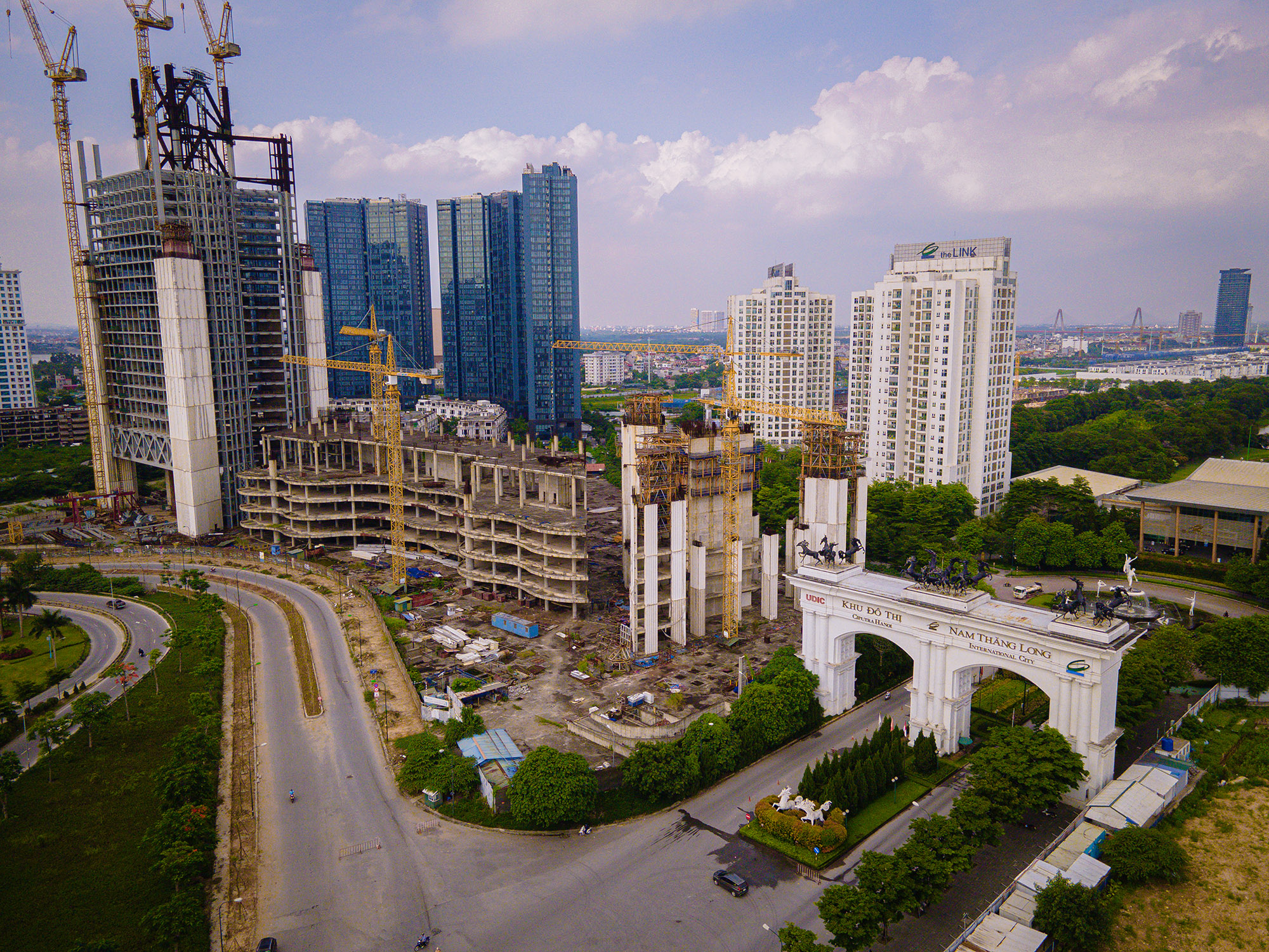 Tòa nhà cao nhất Việt Nam trong tương lai: BRG sẽ soán ngôi VinGroup? 10 Tòa nhà cao nhất Việt Nam trong tương lai: BRG sẽ soán ngôi VinGroup?