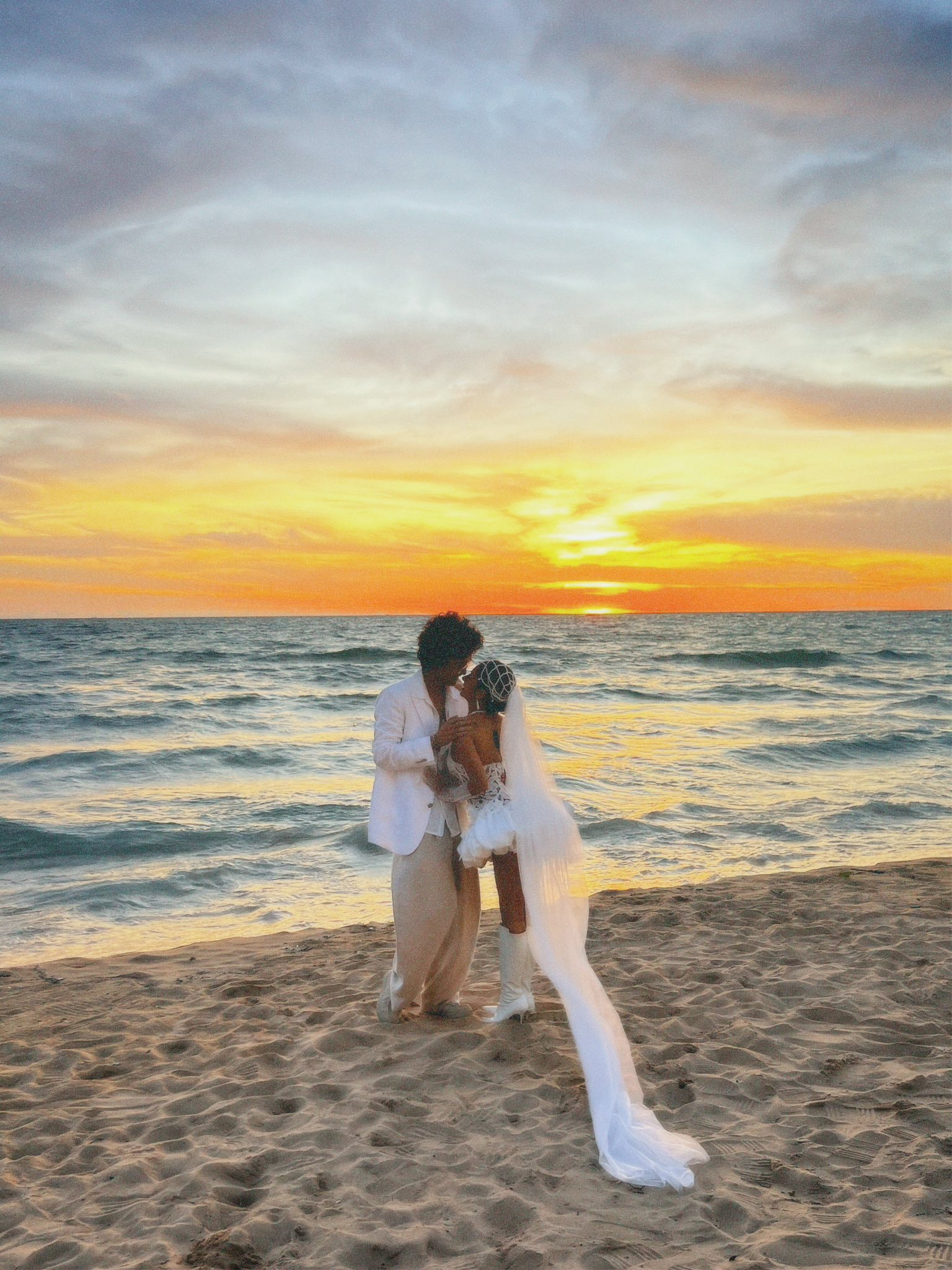 Chi gần 300 triệu cho bộ ảnh cưới, phú bà "triệu đô" khiến dân tình choáng ngợp với hàng loạt con số- Ảnh 4.