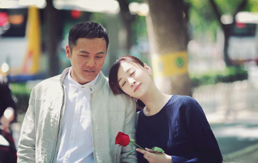 Đôi vợ chồng vẫn tiết kiệm được 26 tỷ đồng trong 5 năm nhờ mua đồ ăn sắp hết hạn, tự cắt tóc, tự thay dầu xe- Ảnh 2.