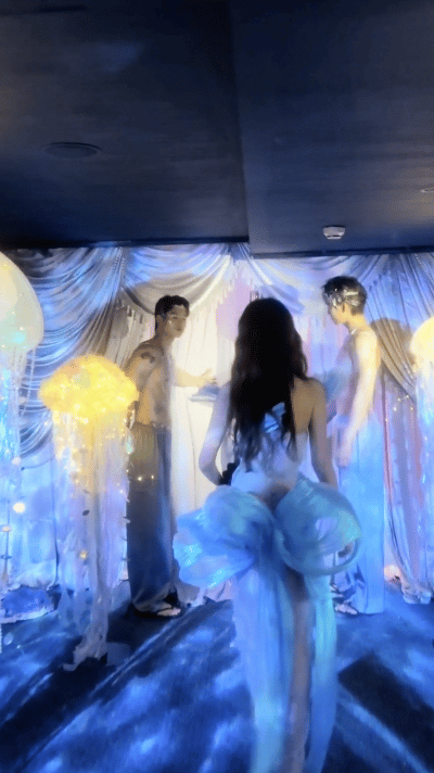 Sao nữ 9X giàu không thể tả: Dùng túi Hermès 9 tỷ đồng đựng sầu riêng, Gucci đựng cua- Ảnh 4.