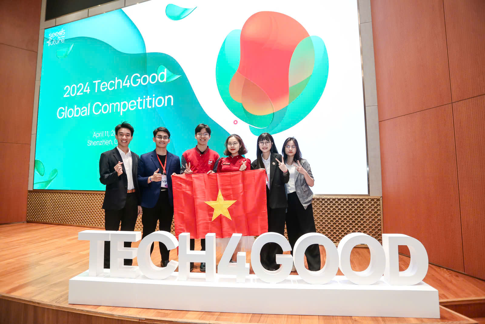 Chàng trai Bách Khoa giành giải Nhất châu Á - Thái Bình Dương với dự án drone AI cứu hộ bão lũ: Đừng chờ tương lai, hãy tự "code" nó!- Ảnh 4.