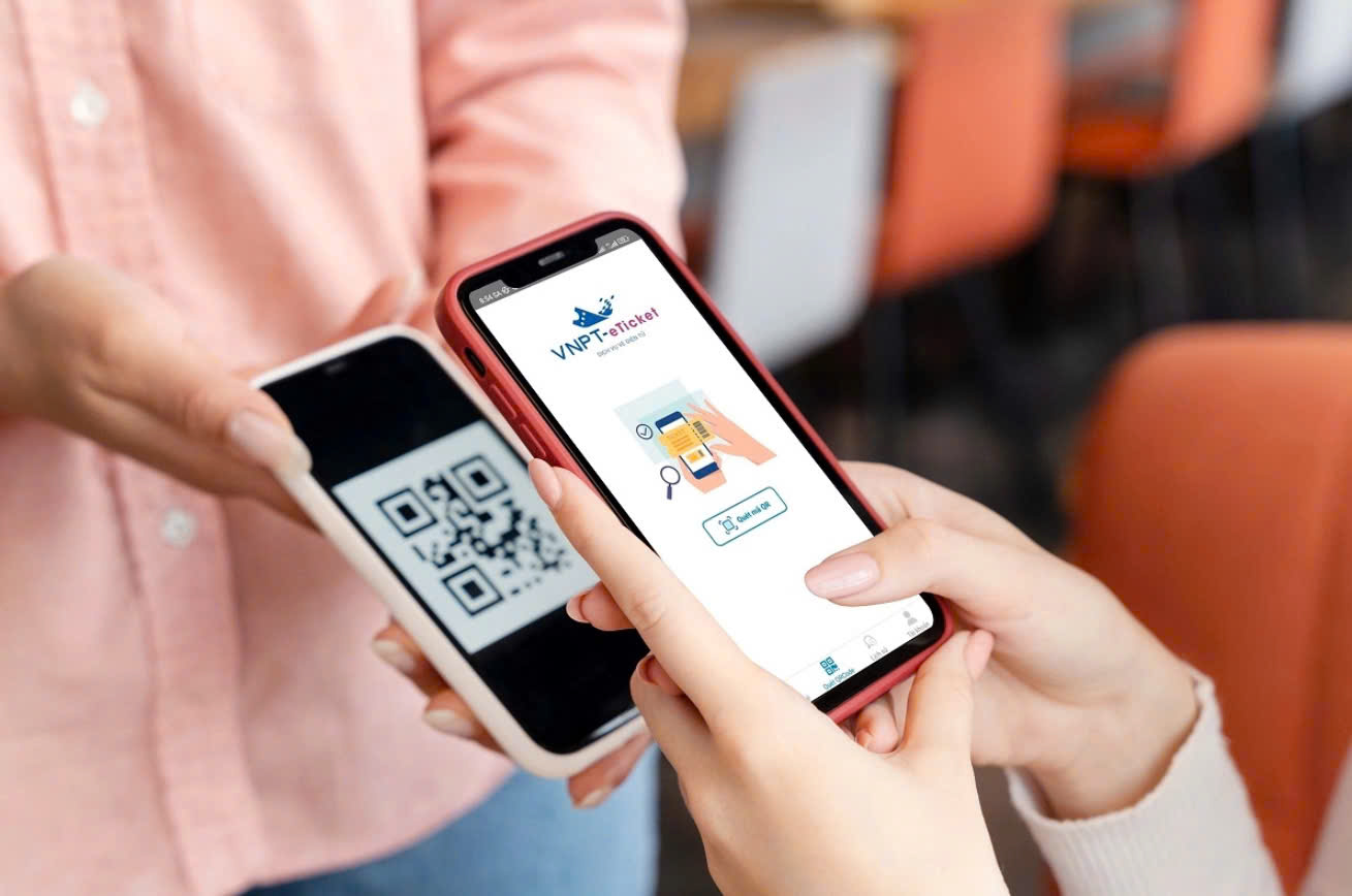 Nhiều cửa hàng chỉ nhận tiền mặt, nếu chuyển khoản thêm thuế 8%
