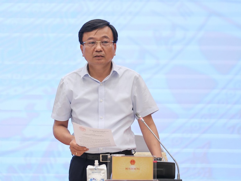 Thứ trưởng Bộ Xây dựng: Người dân có thể được miễn cấp phép xây dựng ngay với những khu vực đã phê duyệt quy hoạch chi tiết 1/500 1 Thứ trưởng Bộ Xây dựng: Có thể miễn cấp phép ngay với những khu vực đã phê duyệt quy hoạch chi tiết 1/500, không còn việc cấp phép cho người dân xây dựng - Ảnh 1.