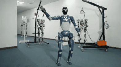 Công ty của ông Phạm Nhật Vượng làm được điều chưa từng có: Robot "Made in Vietnam" đã ra đời sau 3 tháng- Ảnh 1. Công ty của ông Phạm Nhật Vượng làm được điều chưa từng có: Robot "Made in Vietnam" đã ra đời sau 3 tháng- Ảnh 1.