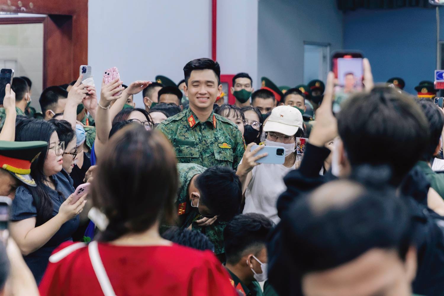 Hãy để Hiệp làm chiến sĩ, đừng biến Hiệp thành "ngôi sao"!- Ảnh 6.