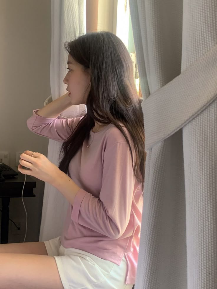 Thu nhập 30-40 triệu/tháng nhưng nail không làm, tóc không cắt, quần áo không mua vì biết đâu… tháng sau thất nghiệp!- Ảnh 2.