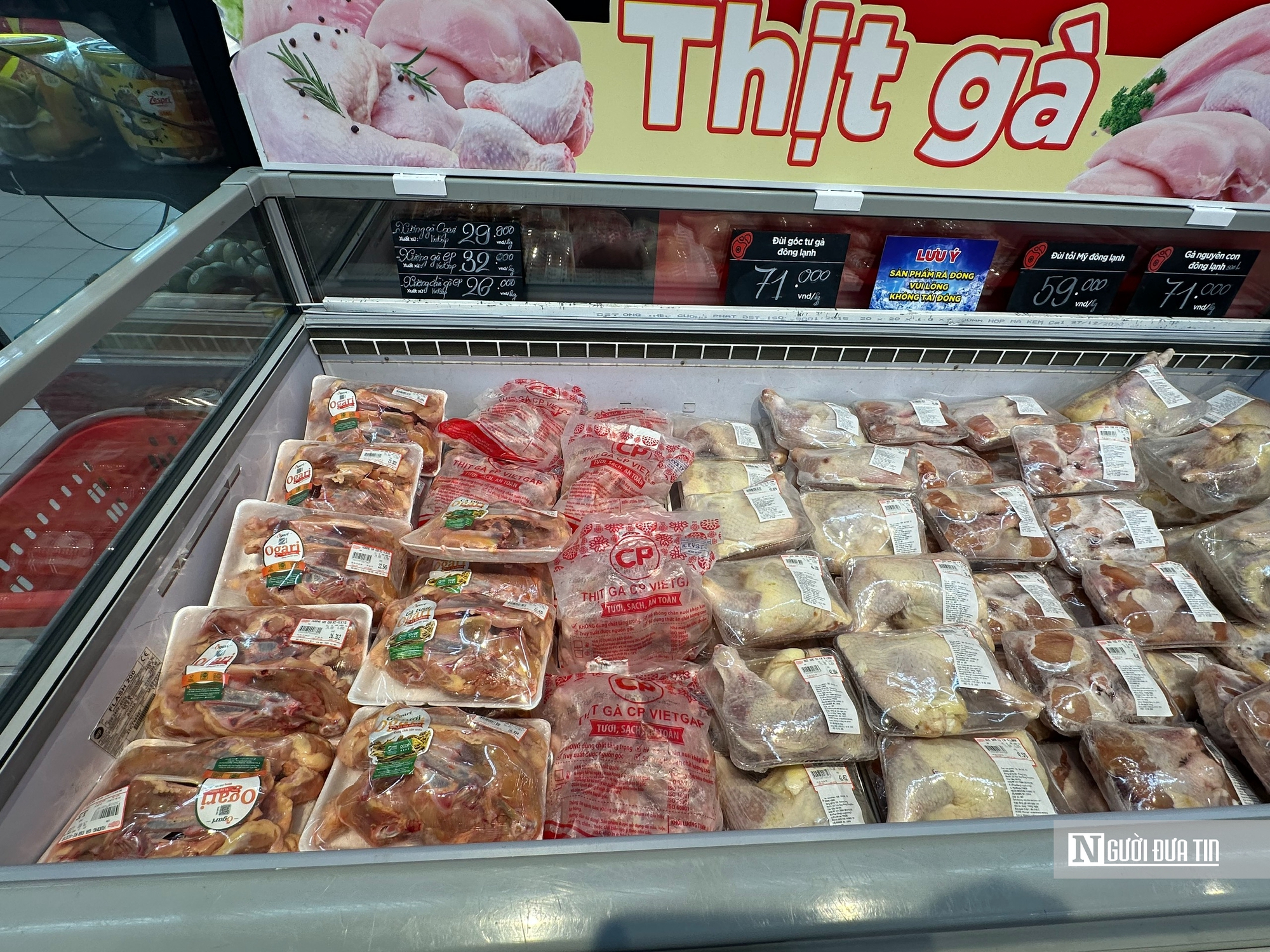 Động thái mâu thuẫn của thị trường thịt lợn sau vụ tố C.P- Ảnh 3.