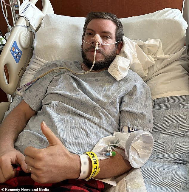 Cơn hắt hơi kinh hoàng khiến người phụ nữ bị liệt gần một năm: Câu chuyện gây ám ảnh trên mạng xã hội!- Ảnh 4. Cơn hắt hơi kinh hoàng khiến người phụ nữ bị liệt gần một năm: Câu chuyện gây ám ảnh trên mạng xã hội!- Ảnh 4.