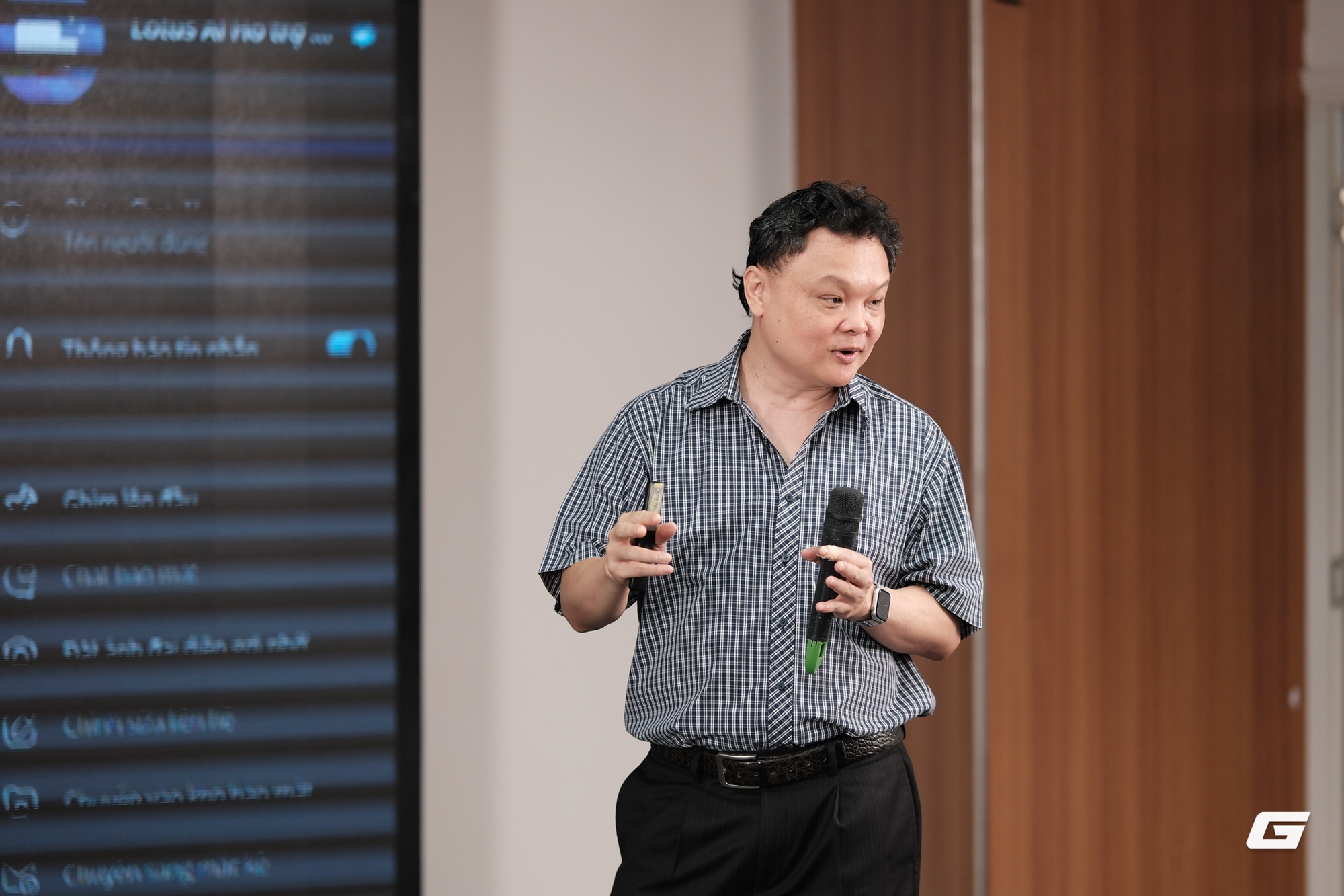 Người đứng đầu Lotus Chat: "Không phải ai cũng dùng Telegram để làm việc, còn Lotus Chat thì sinh ra là để làm việc"- Ảnh 1. Người đứng đầu Lotus Chat: "Không phải ai cũng dùng Telegram để làm việc, còn Lotus Chat thì sinh ra là để làm việc"- Ảnh 1.
