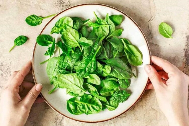 Mỹ đánh giá "rau tốt nhất thế giới", hóa ra là rau quen thuộc có bán ở Việt Nam- Ảnh 2.