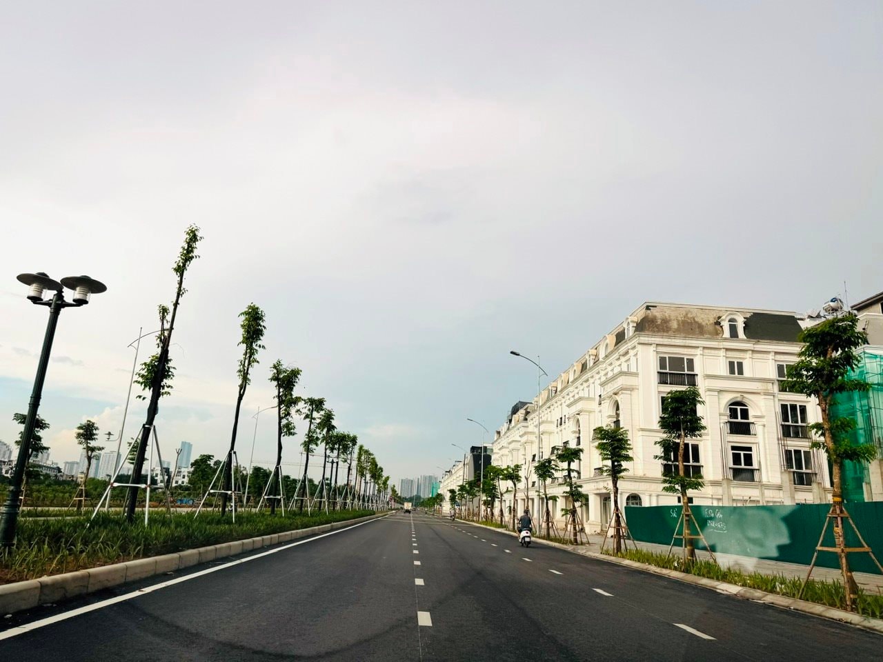 Bất động sản tuần qua: Nóng đề xuất về tiền sử dụng đất bổ sung; Một doanh nghiệp có Chủ tịch nắm 50,92% cổ phần sắp chia cổ tức 9% 3 Bất động sản tuần qua: Nóng đề xuất về tiền sử dụng đất bổ sung; Một doanh nghiệp có Chủ tịch nắm 50,92% cổ phần sắp chia cổ tức 9%