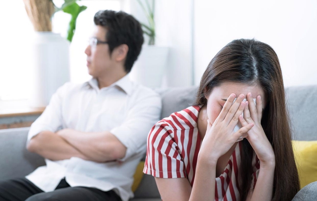 Vợ chồng suýt ly hôn vì xây nhà: Không phải vì thiếu tiền, mà vì không biết nói chuyện về tiền- Ảnh 1. Vợ chồng suýt ly hôn vì xây nhà: Không phải vì thiếu tiền, mà vì không biết nói chuyện về tiền- Ảnh 1.