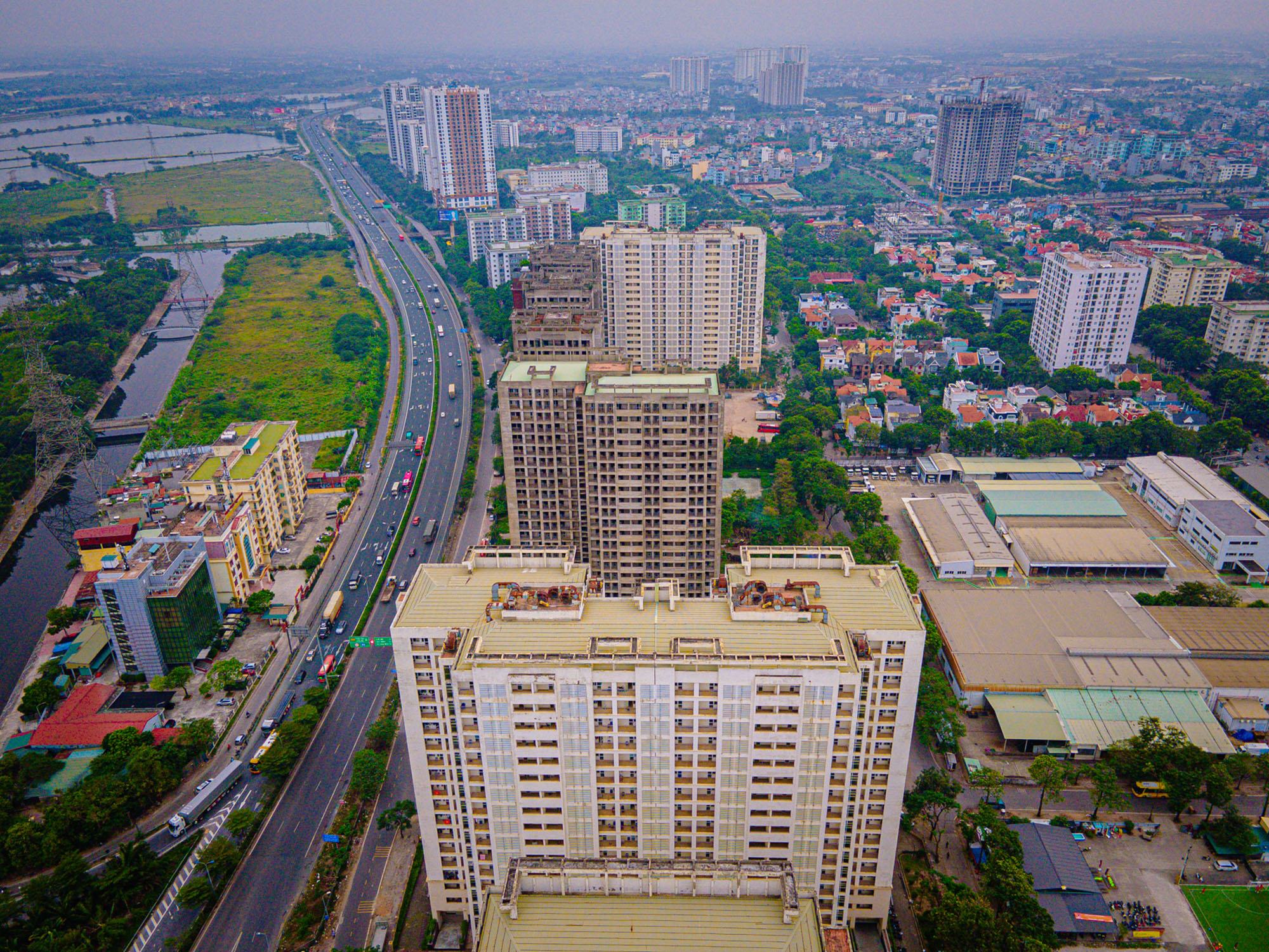 Toàn cảnh ký túc xá, trung tâm thương mại làm trụ sở phường mới tại Hà Nội- Ảnh 7. Toàn cảnh ký túc xá, trung tâm thương mại làm trụ sở phường mới tại Hà Nội- Ảnh 7.