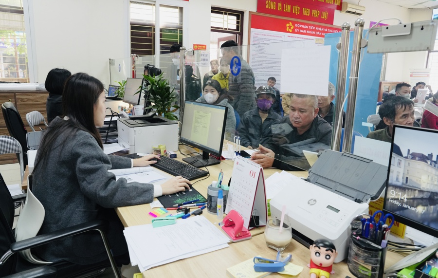 Hà Nội tiếp nhận 100% thủ tục cấp giấy phép xây dựng bằng trực tuyến  - Ảnh 1.
