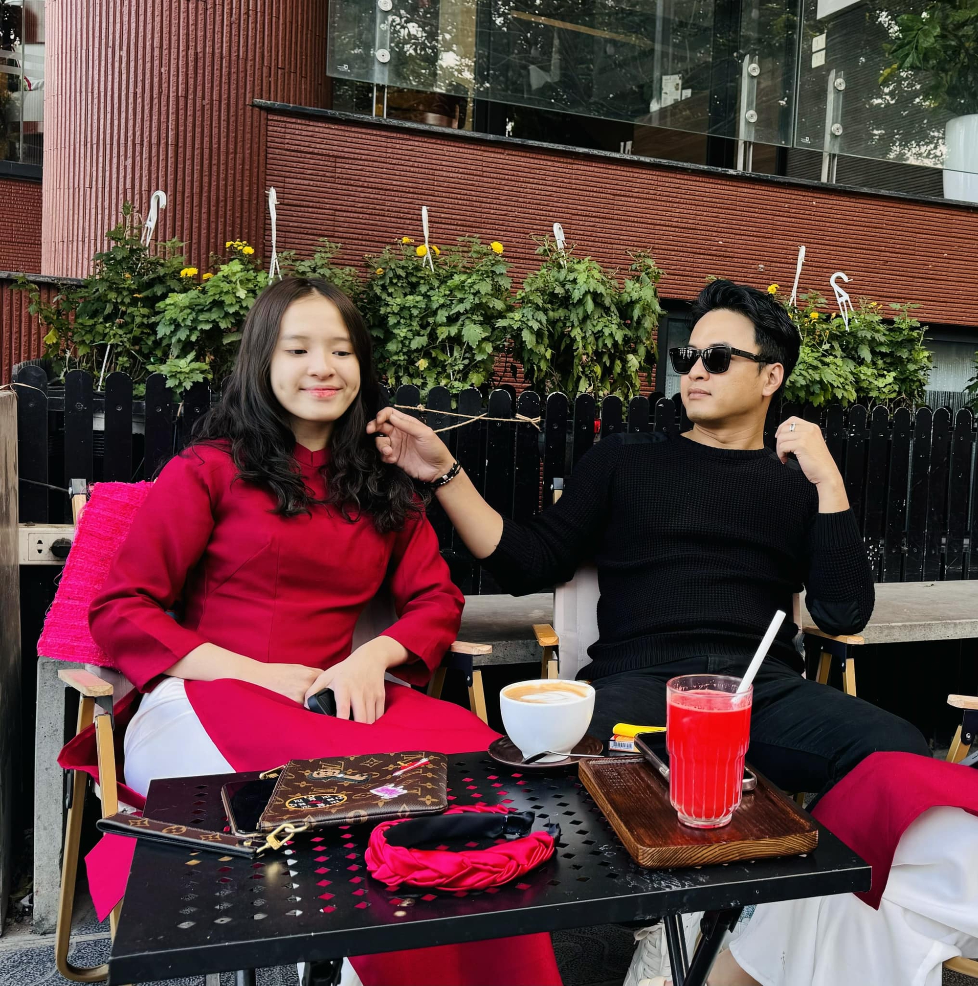 Những "công chúa mít ướt", bám bố không rời trong "Bố ơi, mình đi đâu thế?" nay thành thiếu nữ dịu dàng, được gọi là Hoa hậu nhí - Ảnh 90.