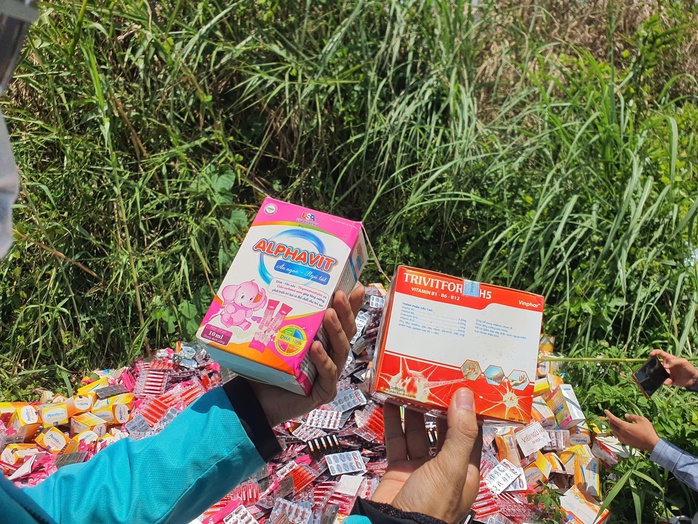 Chủ nhân lô thực phẩm chức năng phát hiện ở Bình Chánh là ai?- Ảnh 1.