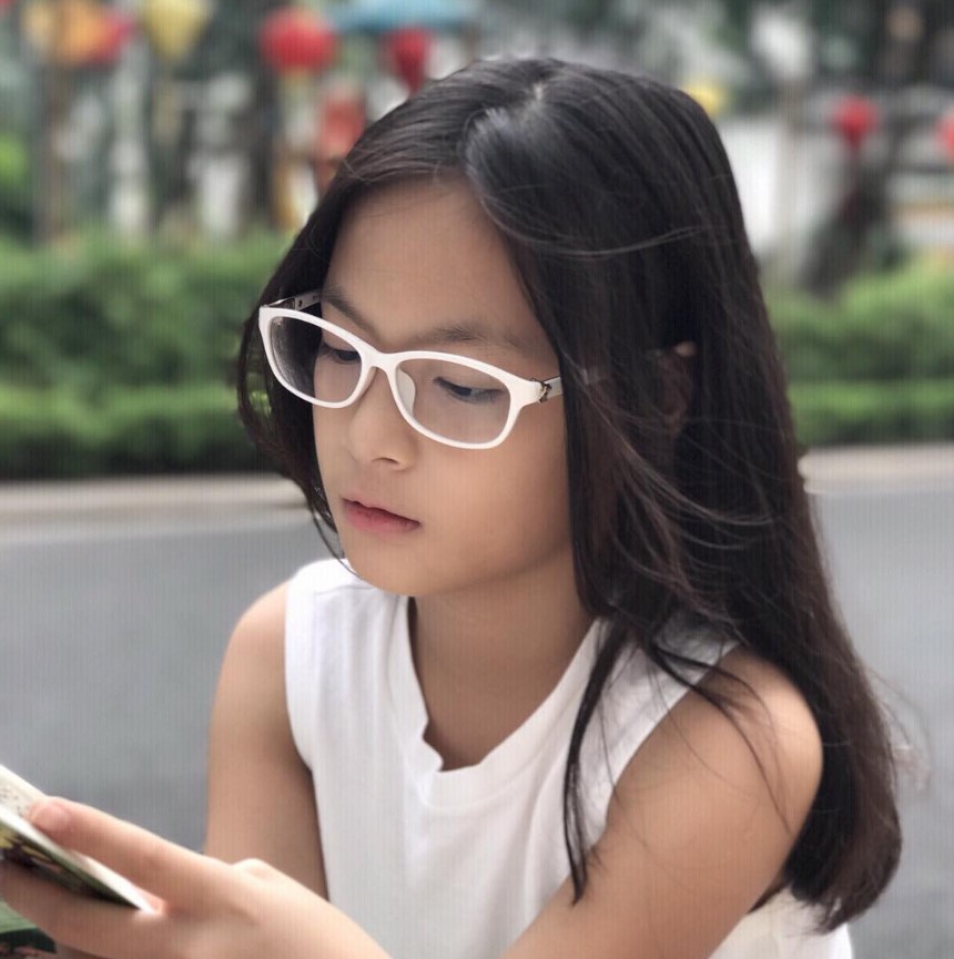 Những "công chúa mít ướt", bám bố không rời trong "Bố ơi, mình đi đâu thế?" nay thành thiếu nữ dịu dàng, được gọi là Hoa hậu nhí - Ảnh 53.