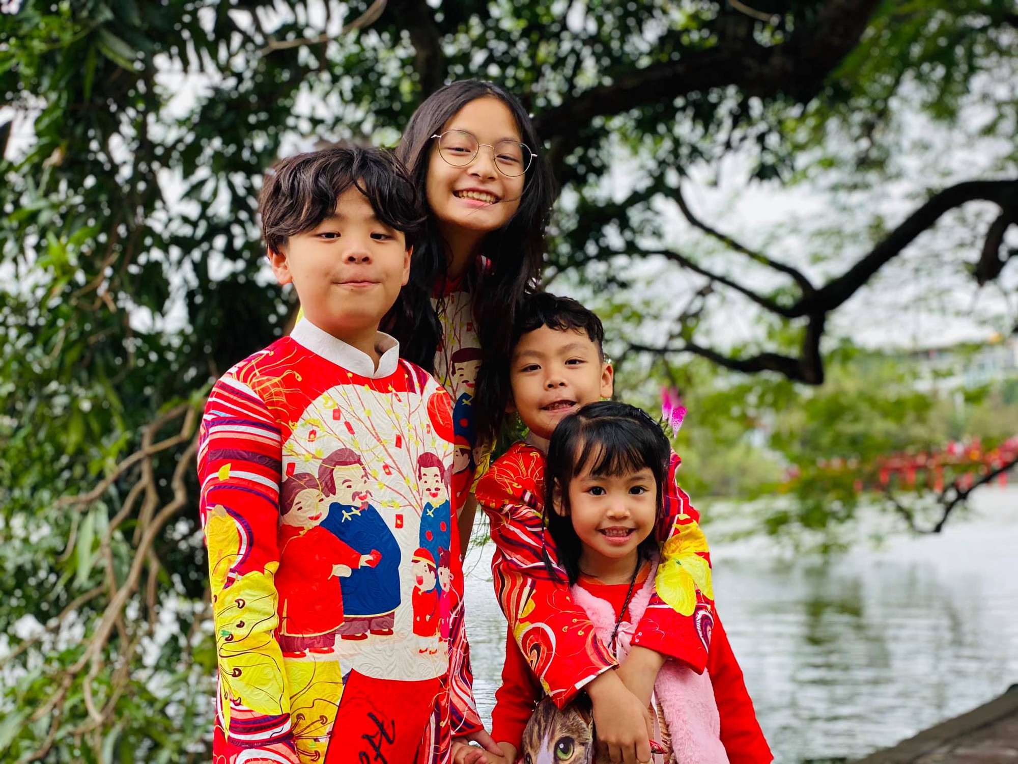 Những "công chúa mít ướt", bám bố không rời trong "Bố ơi, mình đi đâu thế?" nay thành thiếu nữ dịu dàng, được gọi là Hoa hậu nhí - Ảnh 60.