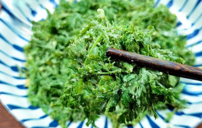 Loại cây quen thuộc người Việt chỉ ăn củ, không ngờ lá cũng là "kho báu"- Ảnh 6. Loại cây quen thuộc người Việt chỉ ăn củ, không ngờ lá cũng là "kho báu"- Ảnh 6.
