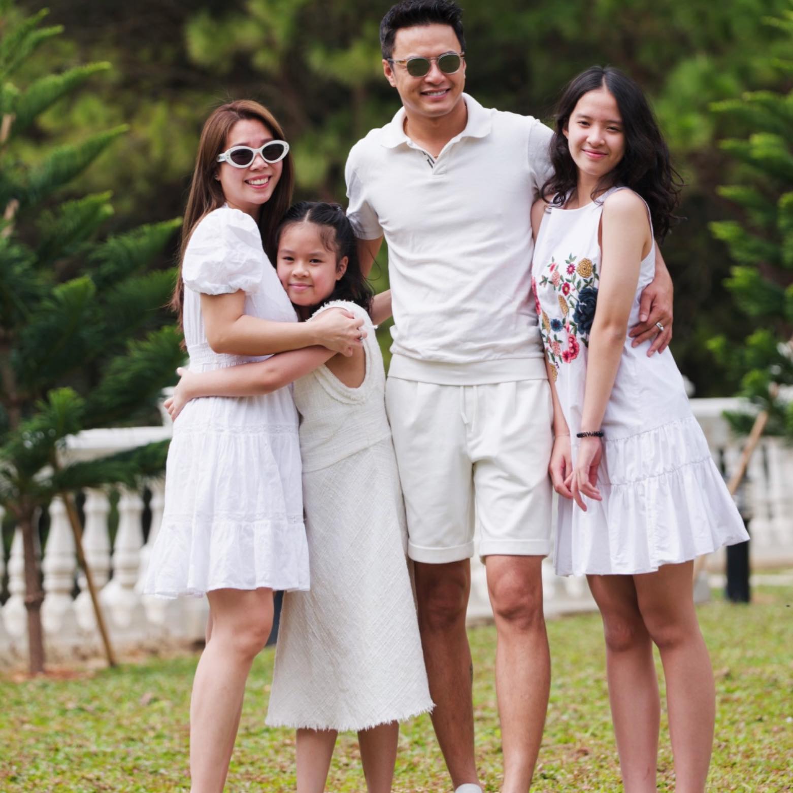 Những "công chúa mít ướt", bám bố không rời trong "Bố ơi, mình đi đâu thế?" nay thành thiếu nữ dịu dàng, được gọi là Hoa hậu nhí- Ảnh 98.