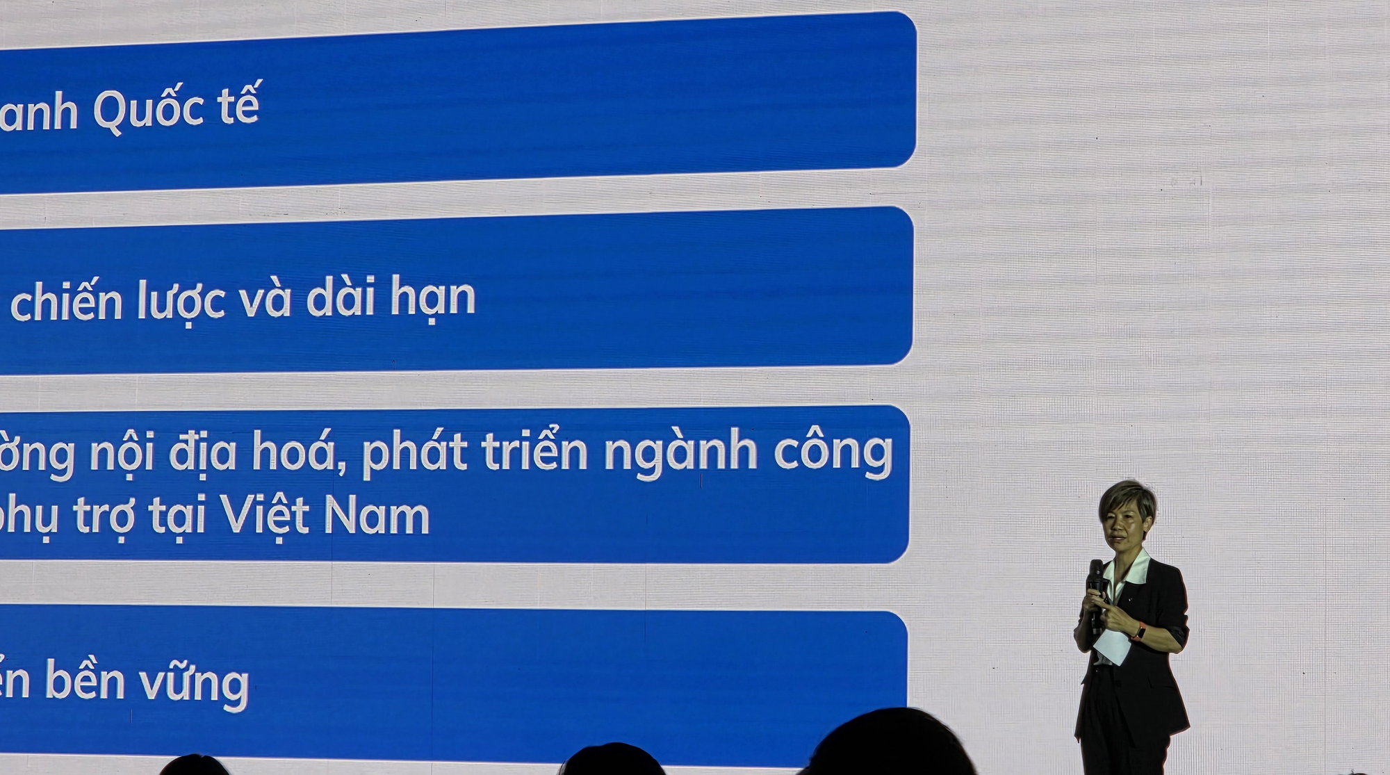 Tổng giám đốc Thái Thị Thanh Hải: 'VinFast muốn bán 280.000 xe năm nay, thậm chí cao hơn nữa'- Ảnh 1. Tổng giám đốc Thái Thị Thanh Hải: 'VinFast muốn bán 280.000 xe năm nay, thậm chí cao hơn nữa'- Ảnh 1.
