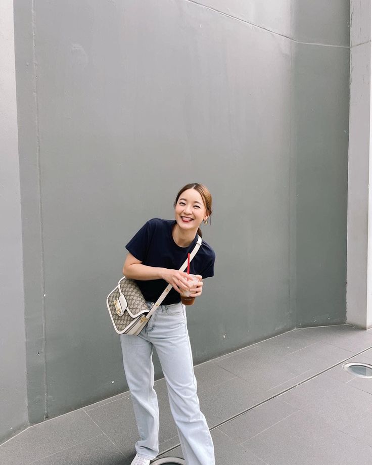 7 phản ứng khi tiêu tiền cho thấy bạn đang “mắc kẹt tài chính” mà không nhận ra- Ảnh 2.