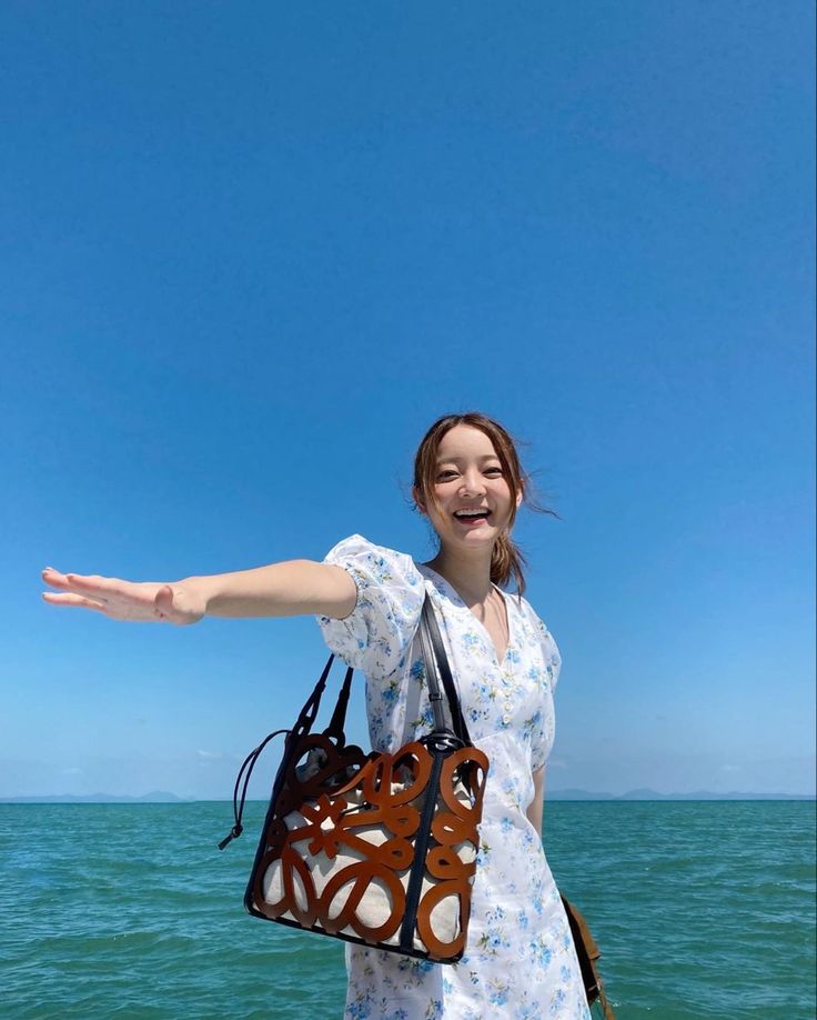 Giải ngố tài chính: Mua đồ xịn để tiết kiệm – thật hay chỉ là ngụy biện?- Ảnh 1.