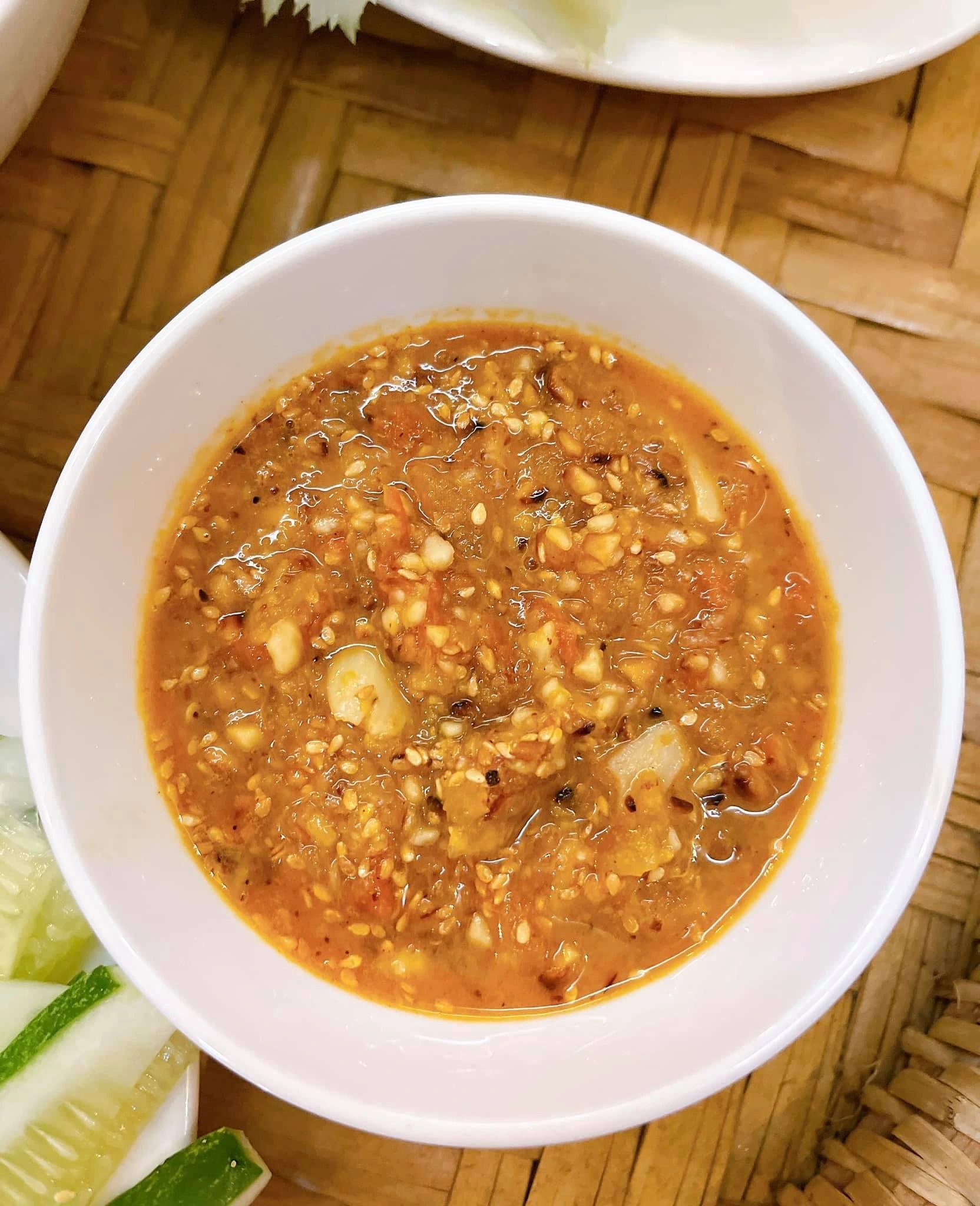 Không chỉ có biển xanh-cát trắng-nắng vàng, đến Đà Nẵng mà chưa ăn 3 món đặc sản này thì cần phải quay lại ngay thôi!- Ảnh 4.