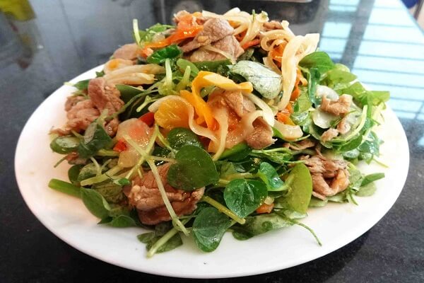 Rau nhà nghèo Việt Nam thành hàng hiếm ở Trung Quốc: Giá cao gấp 5 lần, dân tình đổ xô mua- Ảnh 5.