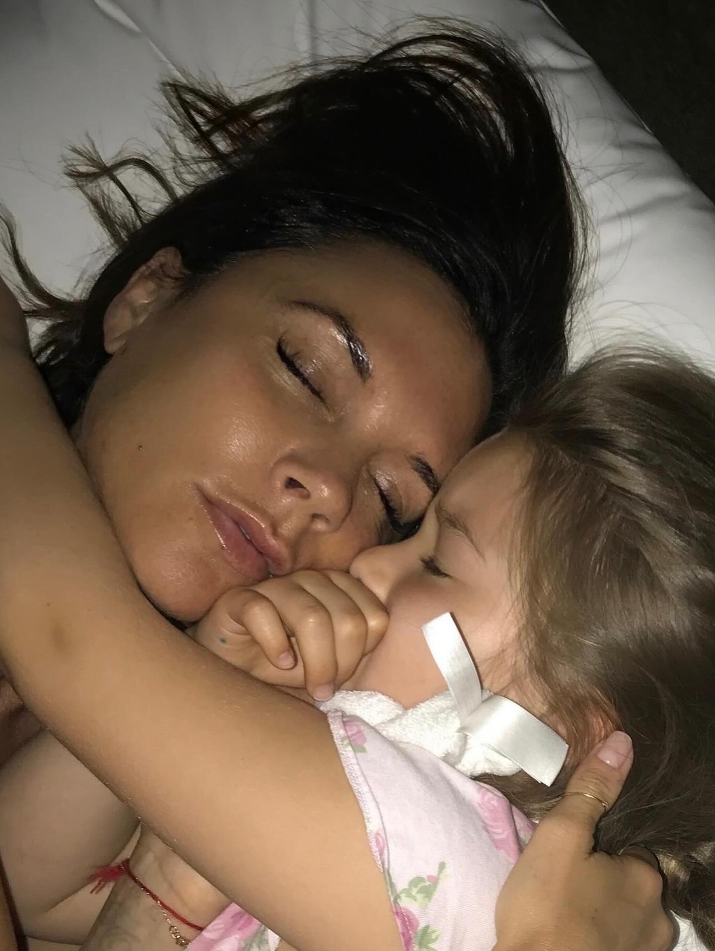 Victoria Beckham xả 19 khoảnh khắc siêu cưng của con út Harper mừng sinh nhật, cậu cả Brooklyn có động thái gì?- Ảnh 12.