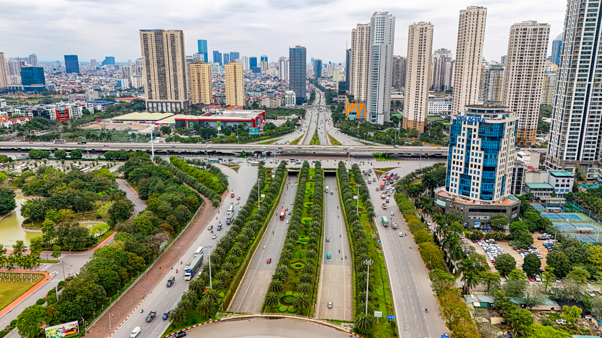 Toàn cảnh khu đất vàng rộng 6 ha vừa được thu hồi để xây nhà thấp tầng, đối diện dự án có biệt thự 1 tỷ đồng/m2 của Vinhomes- Ảnh 11.