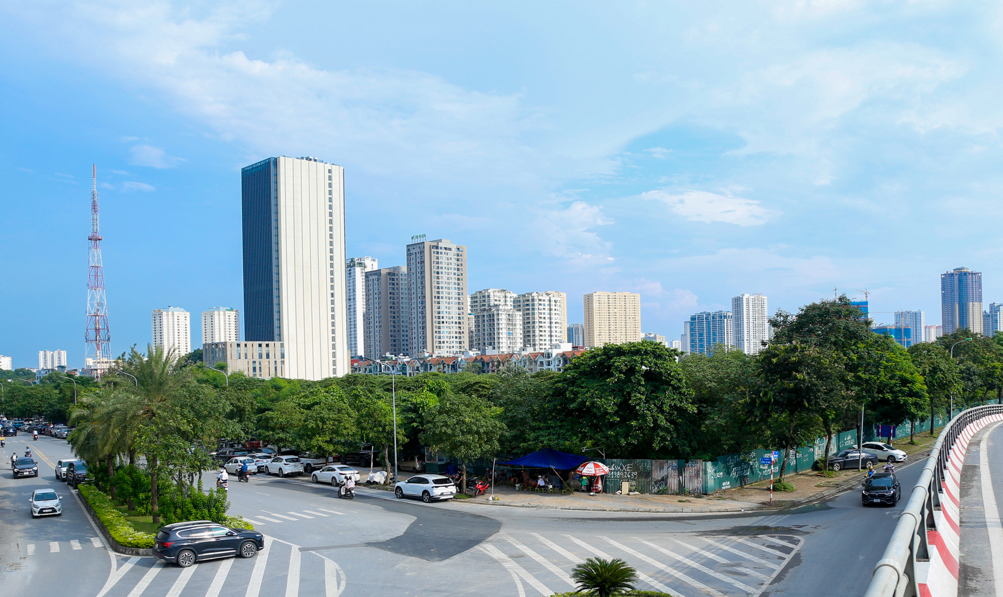 Toàn cảnh khu đất vàng rộng 6 ha vừa được thu hồi để xây nhà thấp tầng, đối diện dự án có biệt thự 1 tỷ đồng/m2 của Vinhomes- Ảnh 10.