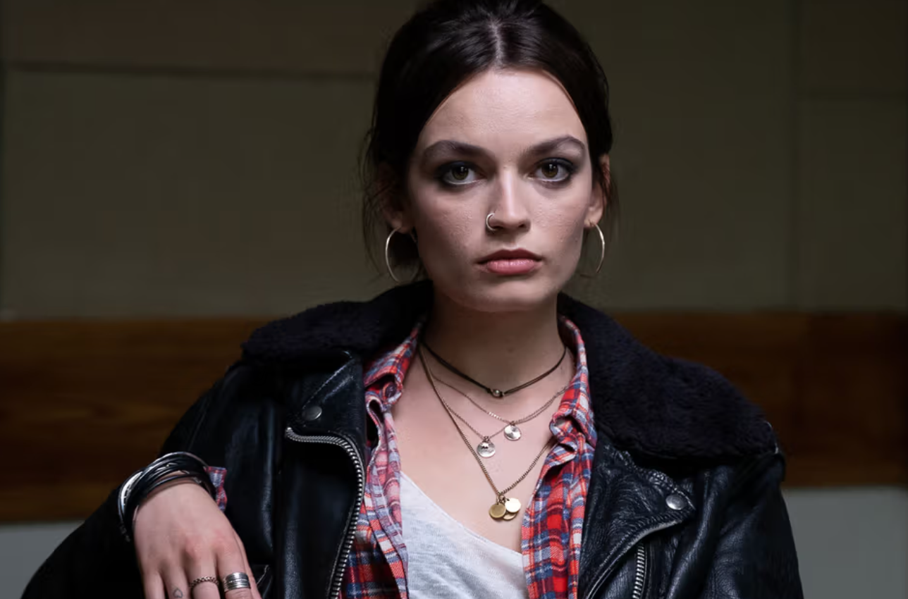 Xem phim Sex Education, tôi xấu hổ nhận ra mình bao biện cho cái sai suốt nhiều năm, giờ phải thay đổi để dạy con nên người!- Ảnh 1.