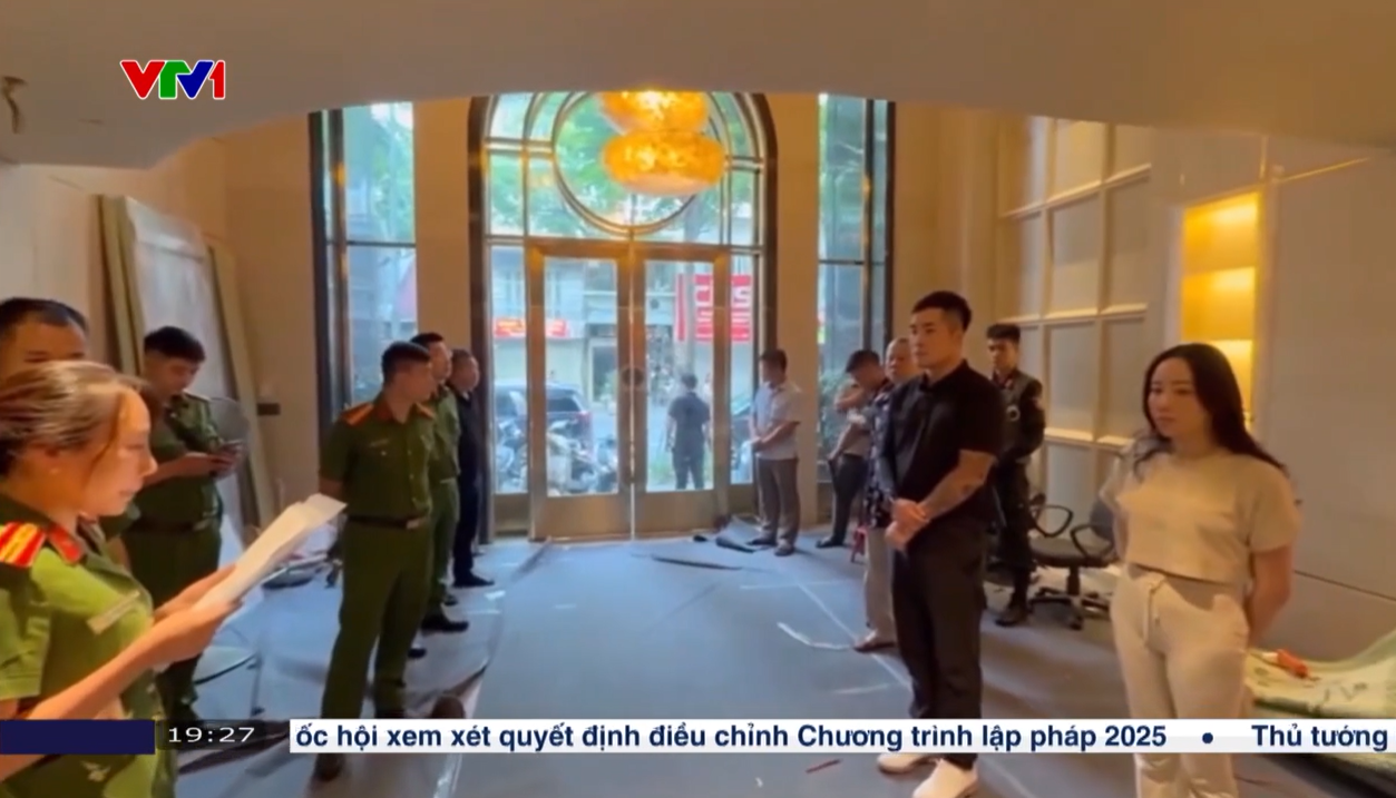 Xem thời sự 19h, nhiều TikToker, "phú bà" giờ thành người trốn thuế và bán hàng giả- Ảnh 2.