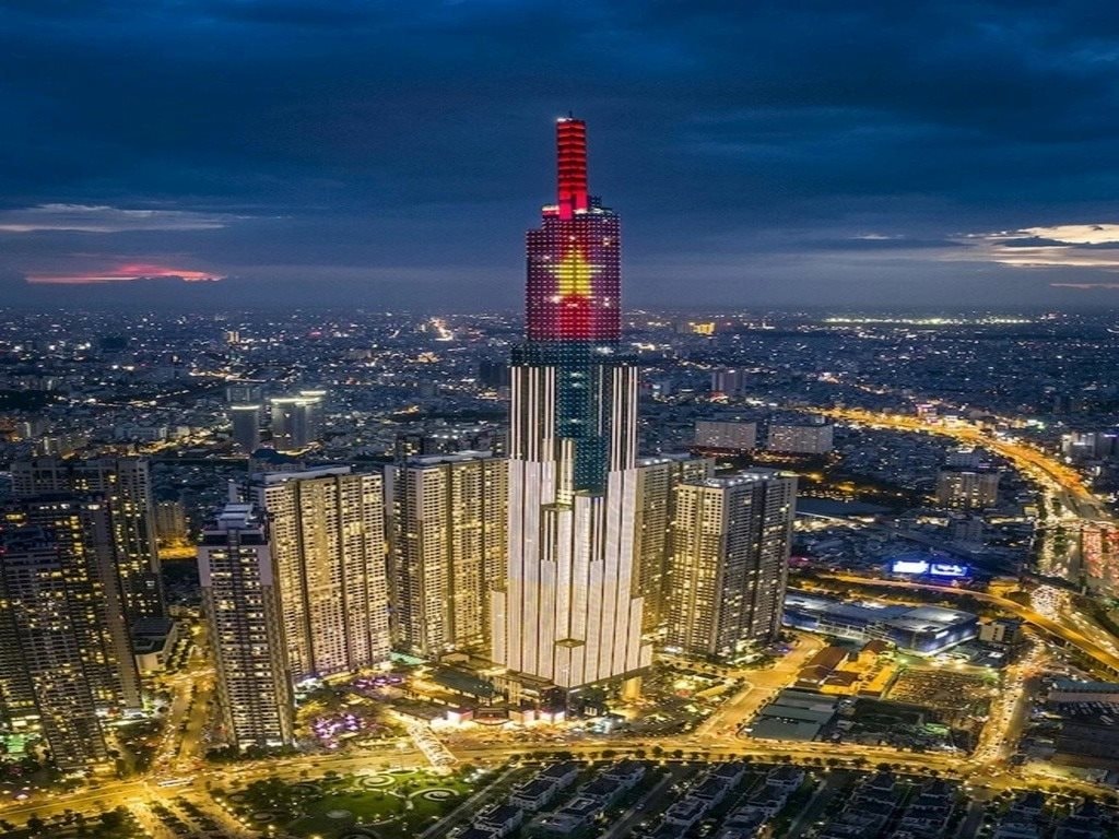 114.000 tỷ đầu tư cho 'chọc trời' và những 'ông lớn' đứng sau các tòa tháp cao nhất Việt Nam- Ảnh 3. 114.000 tỷ đầu tư cho 'chọc trời' và những 'ông lớn' đứng sau các tòa tháp cao nhất Việt Nam- Ảnh 3.