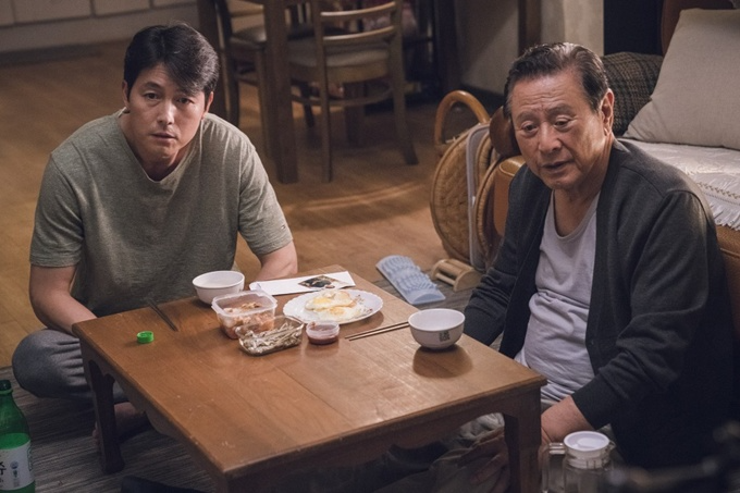 Bố chồng EQ thấp hay hỏi con dâu 5 điều- Ảnh 1.