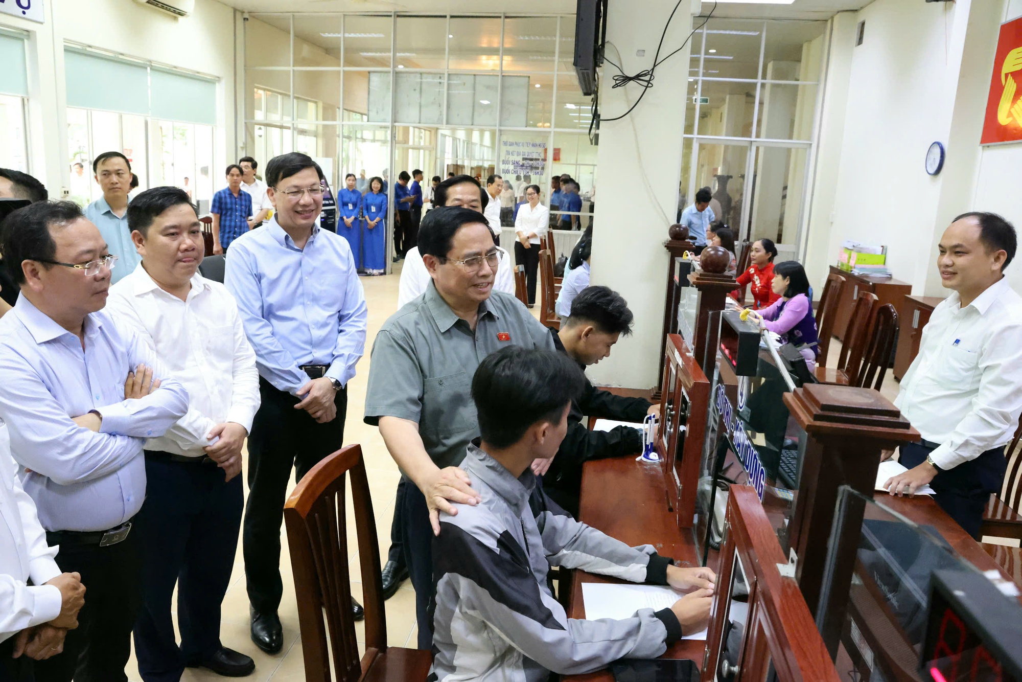 Thủ tướng Phạm Minh Chính: Dành 7.000 tỉ đồng xây trường nội trú cho học sinh- Ảnh 4.