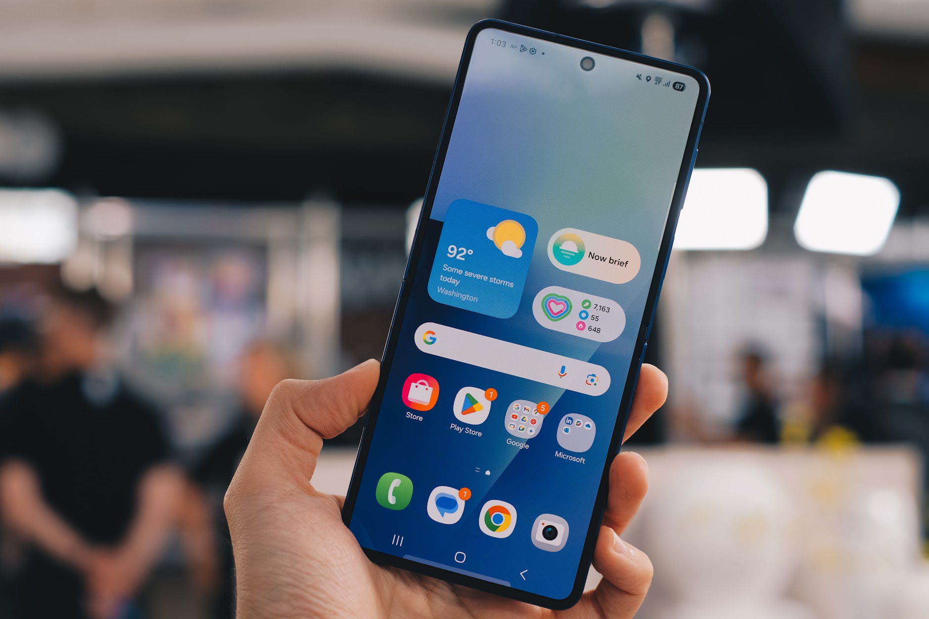 ‘Đặc sản’ Galaxy Z Flip7: Kế thừa tính năng ‘ruột’ dòng Flip, nâng hạng thời trang và sức mạnh AI - Ảnh 5.