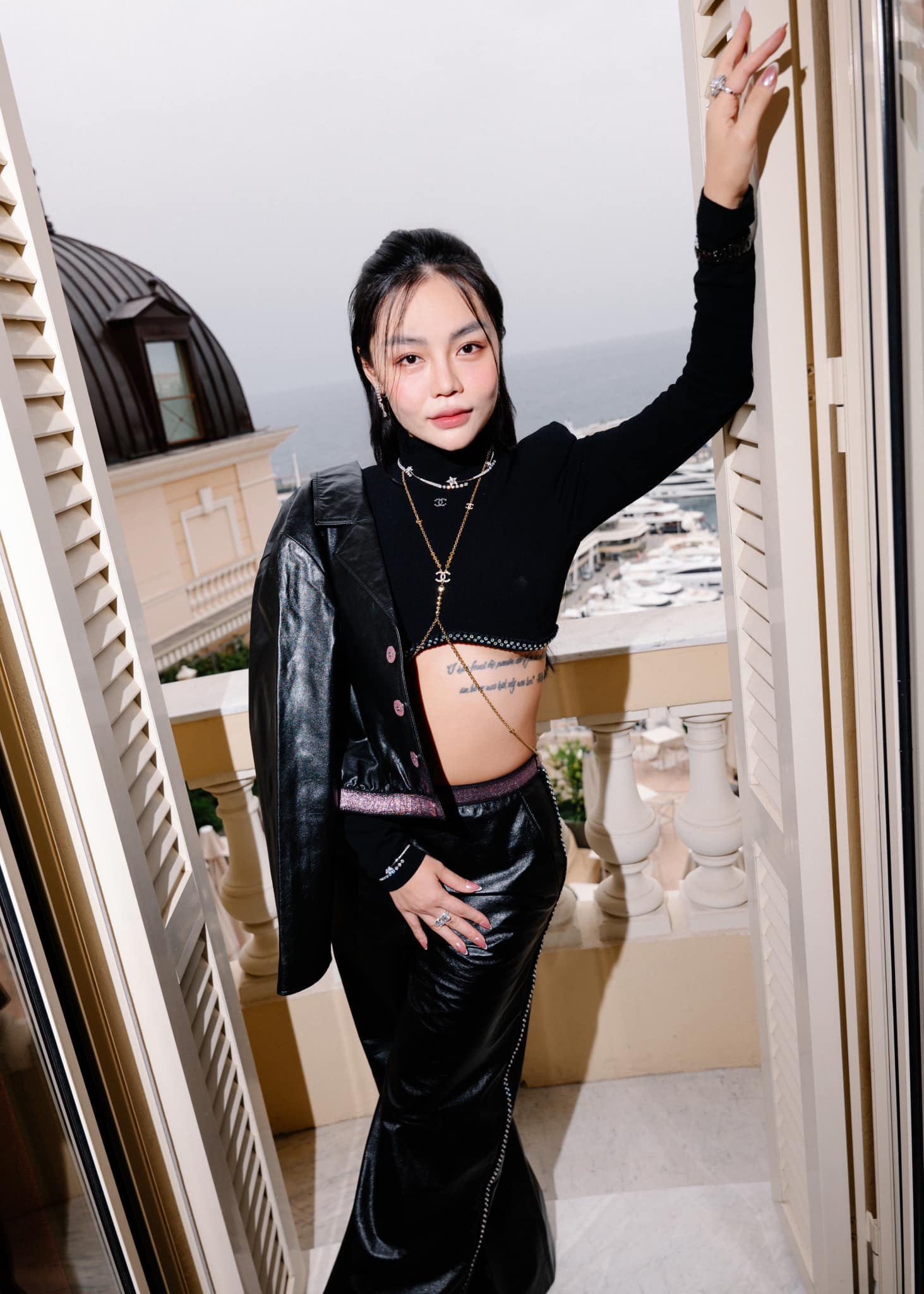 Bất ngờ với "danh tính" của fashionista Việt quen mặt tại show Dior, Chanel: Là ái nữ của "ông trùm ô tô" khét tiếng - Ảnh 7.