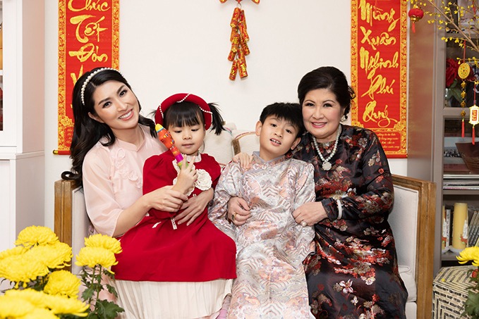 Nữ ca sĩ Vbiz làm mẹ đơn thân, nuôi con trai tự kỷ, nay hạnh phúc kết hôn lần 2 với chồng doanh nhân- Ảnh 3.