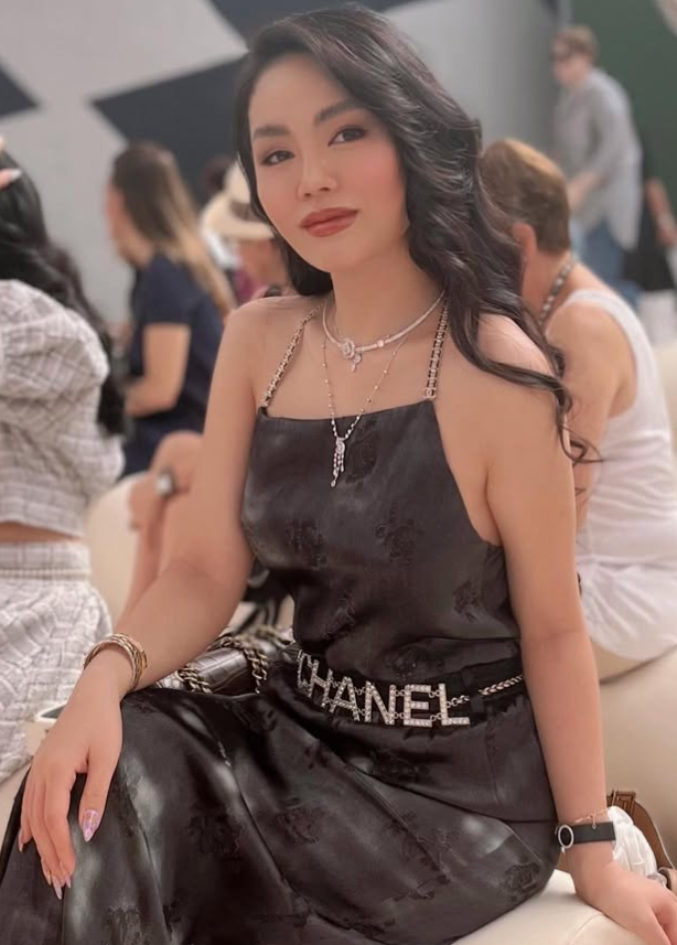 Bất ngờ với "danh tính" của fashionista Việt quen mặt tại show Dior, Chanel: Là ái nữ của "ông trùm ô tô" khét tiếng - Ảnh 6.