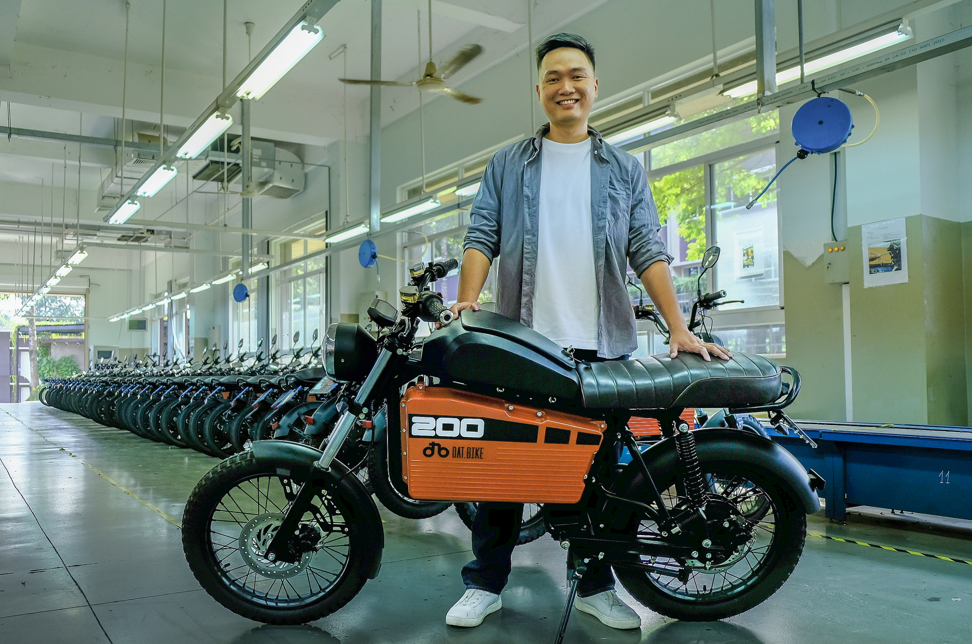 Hãng xe điện Việt Nam sau 6 năm bị Shark Bình chê “không ai mua”: Gọi vốn triệu USD, bán xe điện giá 51 triệu đồng chạy tối đa 285km, tốc độ 100km/h Hãng xe điện Việt Nam sau 6 năm bị Shark Bình chê “không ai mua”: Gọi vốn triệu USD, bán xe điện giá 51 triệu đồng chạy tối đa 285km, tốc độ 100km/h