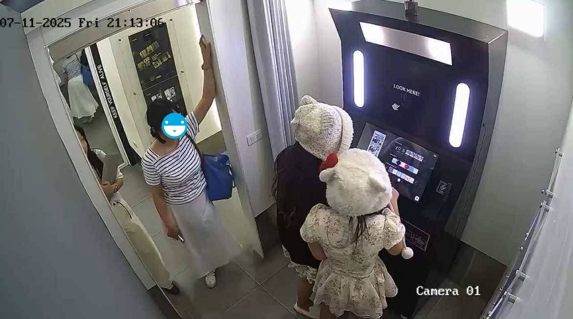 Loạt tiệm photobooth tại Việt Nam đang phải “thở gấp” vì chuỗi lùm xùm gần đây- Ảnh 4.